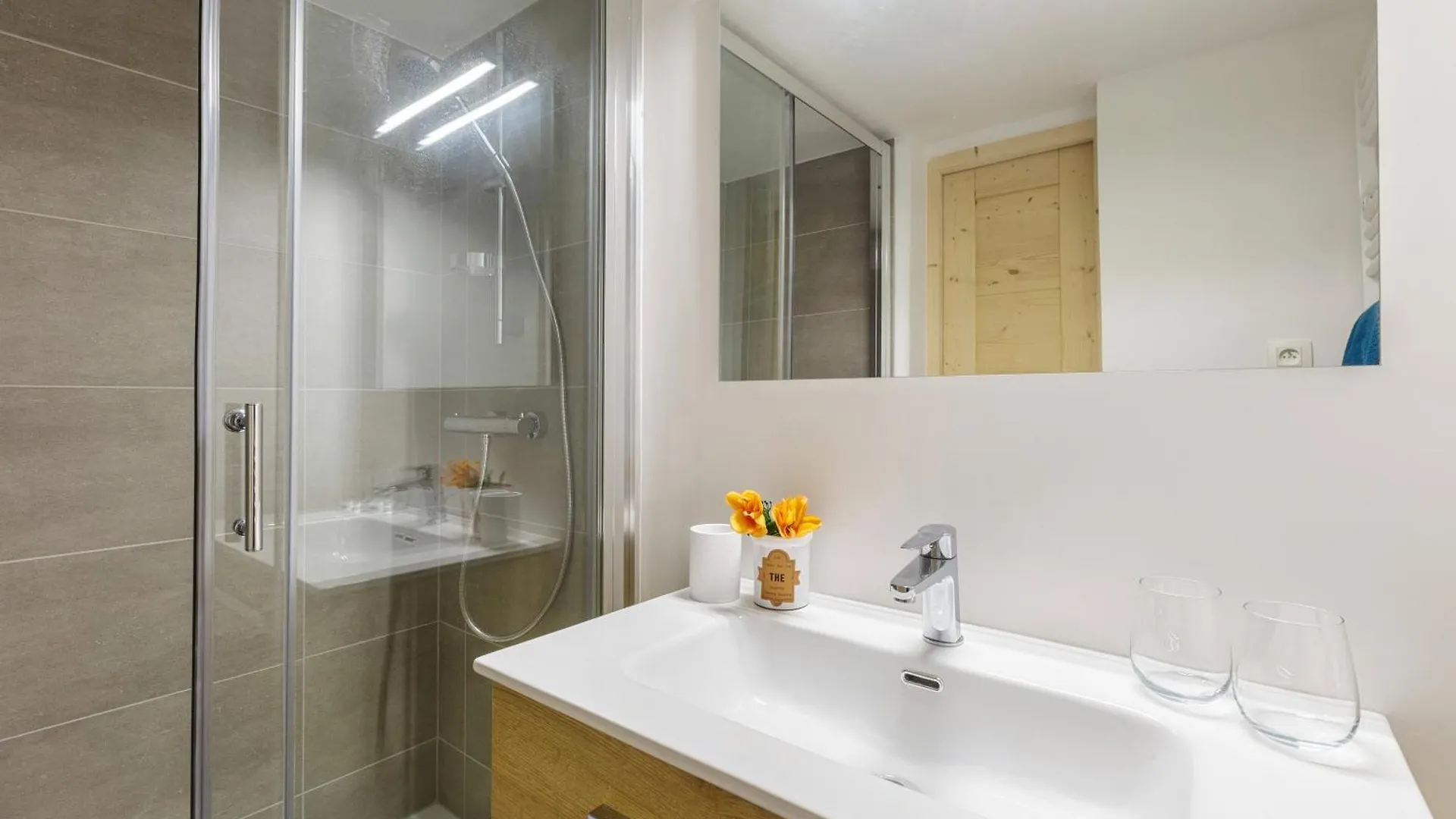 Residence Grand Roc - Ancolies 216 - Happy Rentals Chamonix France